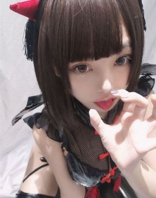 魔尊双性打臀挣扎求饶bl_剧情片在线视频观看